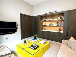 2000 S Bayshore Drive 13, Miami FL 33133