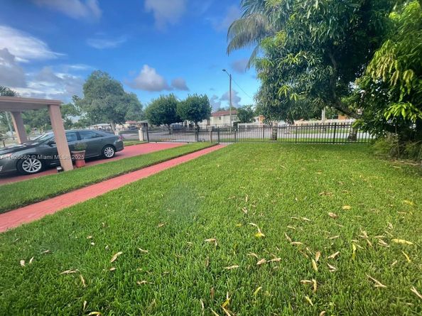 16200 NE 8th Ct, North Miami Beach FL 33162