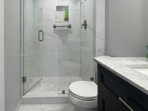 501 Blue Heron Dr 313A, Hallandale Beach FL 33009