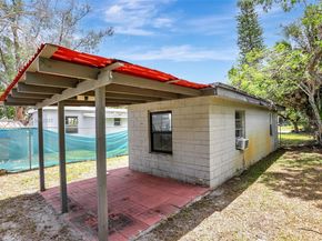 2701 NW 18th Ter, Oakland Park FL 33311