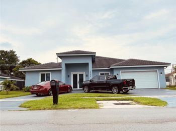3838 NW 5th Ct