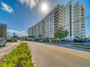401 Golden Isles Dr 908, Hallandale Beach FL 33009