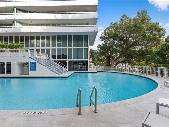 1627 Brickell Ave 1401, Miami FL 33129