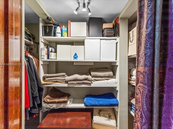 1627 Brickell Ave 1401, Miami FL 33129