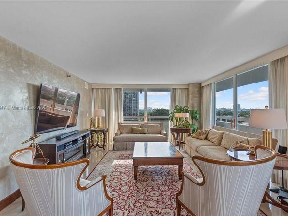 1627 Brickell Ave 1401, Miami FL 33129