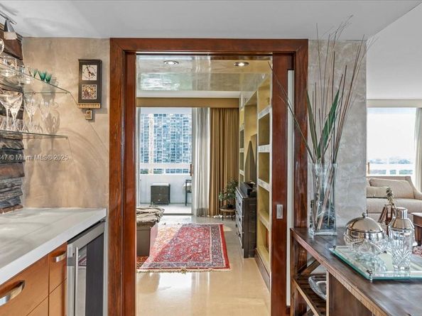 1627 Brickell Ave 1401, Miami FL 33129