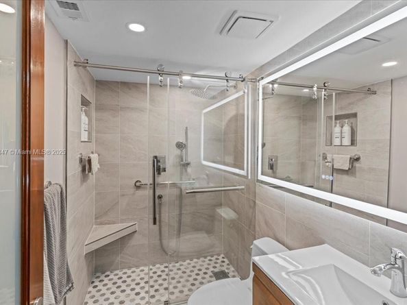 1627 Brickell Ave 1401, Miami FL 33129