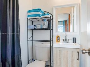 919 NW 13th St, Fort Lauderdale FL 33311