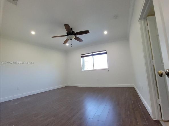 3377 NE 4th St, Homestead FL 33033