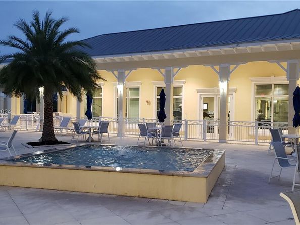 3377 NE 4th St, Homestead FL 33033