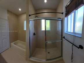3377 NE 4th St, Homestead FL 33033