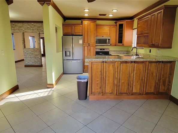 3377 NE 4th St, Homestead FL 33033