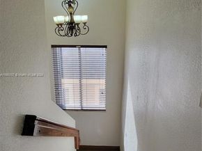 3377 NE 4th St, Homestead FL 33033