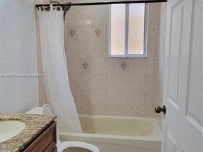 3377 NE 4th St, Homestead FL 33033