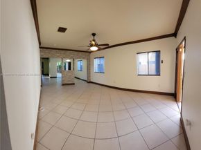3377 NE 4th St, Homestead FL 33033