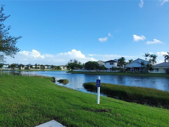 3377 NE 4th St, Homestead FL 33033