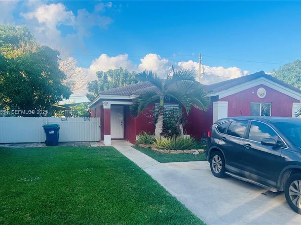 10611 SW 170th Ter, Miami FL 33157