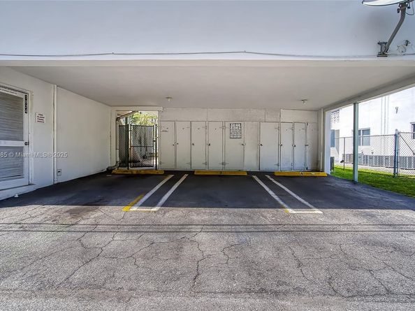 1824 Monroe St 7, Hollywood FL 33020