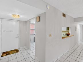 9937 NW 9th St. Cir. 1319, Miami FL 33172