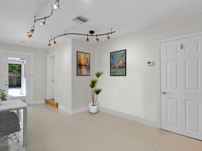 1834 NE 34th St, Oakland Park FL 33306