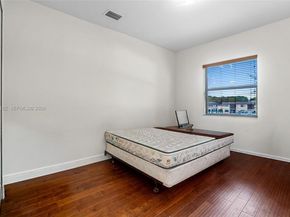 865 NE 208th Ter, Miami FL 33179