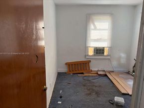 1229 NE 3rd Ave, Fort Lauderdale FL 33304