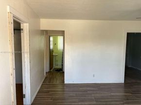 1229 NE 3rd Ave, Fort Lauderdale FL 33304