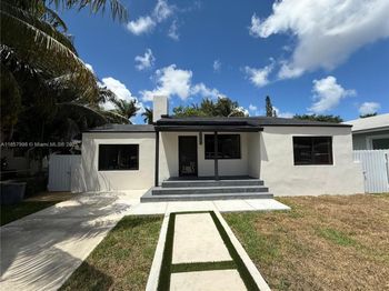 427 NW 82nd Ter