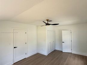 427 NW 82nd Ter, Miami FL 33150