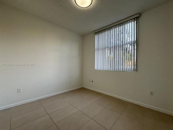 9755 NW 52nd St 107, Doral FL 33178