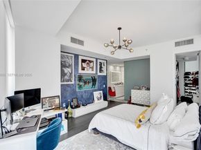 1100 Biscayne Blvd 3708, Miami FL 33132