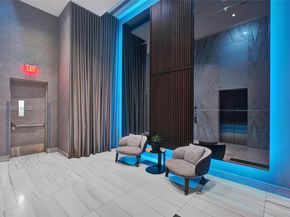 1100 Biscayne Blvd 3708, Miami FL 33132