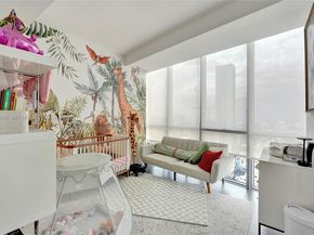 1100 Biscayne Blvd 3708, Miami FL 33132