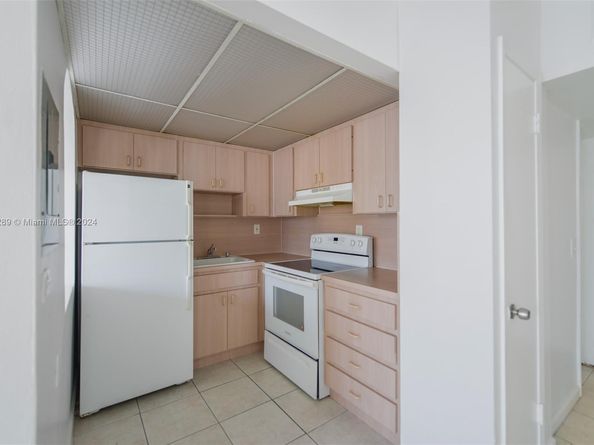 926 Michigan Ave 1, Miami Beach FL 33139