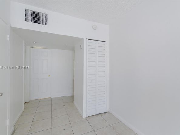 926 Michigan Ave 1, Miami Beach FL 33139