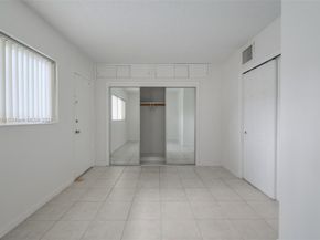 926 Michigan Ave 1, Miami Beach FL 33139