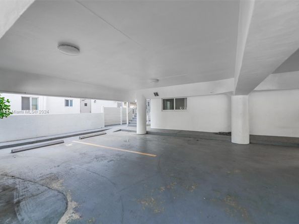 926 Michigan Ave 1, Miami Beach FL 33139
