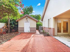 159 SW 25th Rd, Miami FL 33129