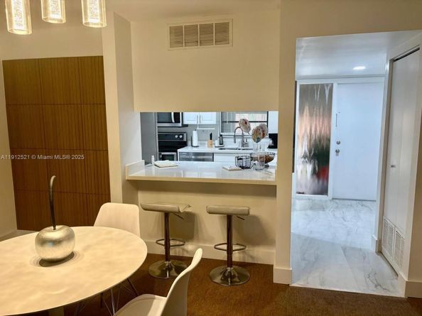 8632 NW 34th Pl C203, Sunrise FL 33351