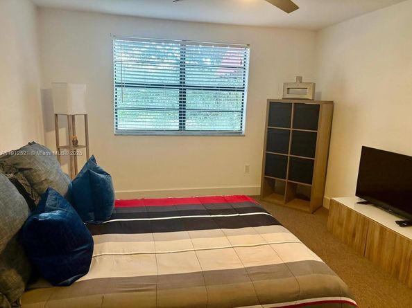 8632 NW 34th Pl C203, Sunrise FL 33351