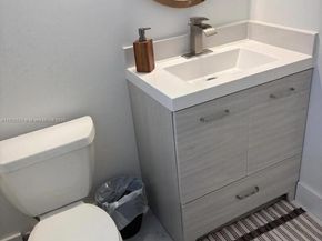 8632 NW 34th Pl C203, Sunrise FL 33351