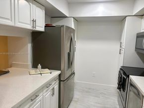 8632 NW 34th Pl C203, Sunrise FL 33351