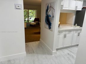 8632 NW 34th Pl C203, Sunrise FL 33351