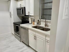 8632 NW 34th Pl C203, Sunrise FL 33351