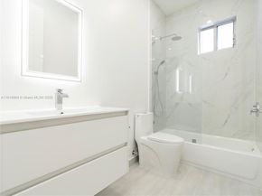 1421 SW 24th Ct 1, Fort Lauderdale FL 33315