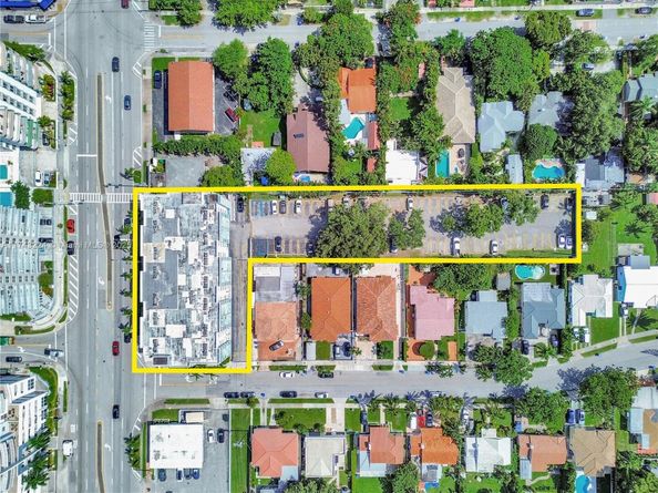 2575 SW 27th Ave 508, Miami FL 33133