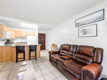 747 NW 13th Ave