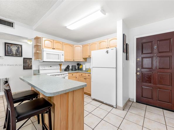 747 NW 13th Ave 3, Miami FL 33125