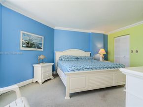 6767 Collins Ave 706, Miami Beach FL 33141