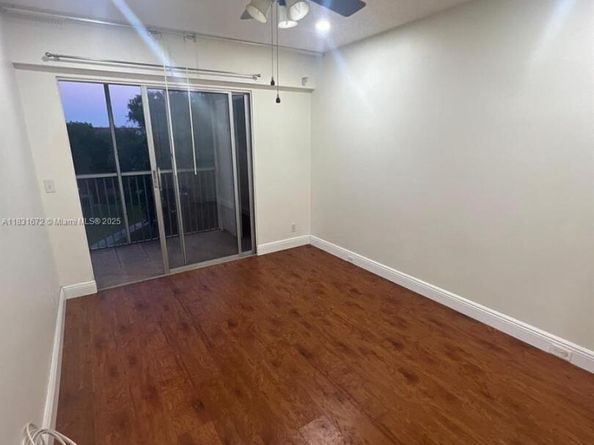 1551 SW 135th Ter 405G, Pembroke Pines FL 33027